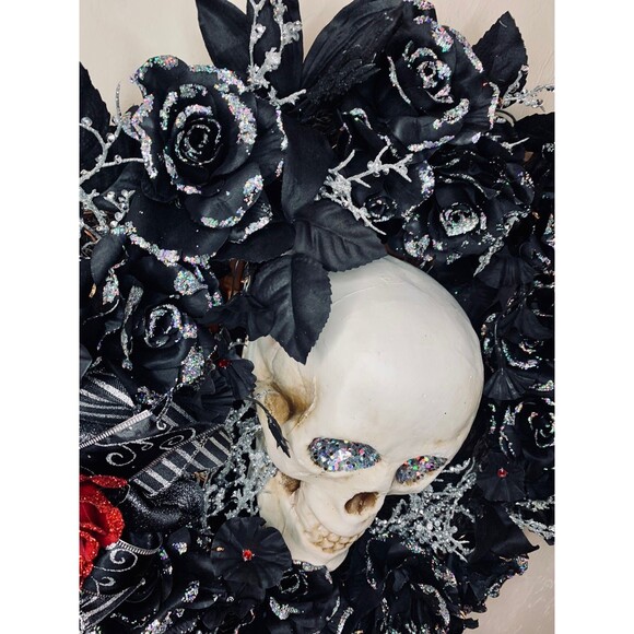 Lighted Jeweled and Sparkle Red Rose Gothic Skull Black Wreath 22 inches - Picture 9 of 12